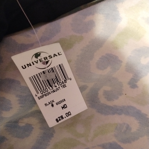 Glow in the dark Halloween Simpsons t-shirt. - Picture 3 of 3